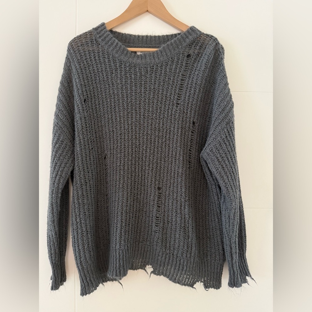Urban Outfitters Oversized Alston Distressed Knit Pullover Sweater, size small. - Picture 4 of 11